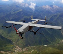 正唐科技赤龙-9 油电混合复合翼垂直起降无人机最大航程400公里